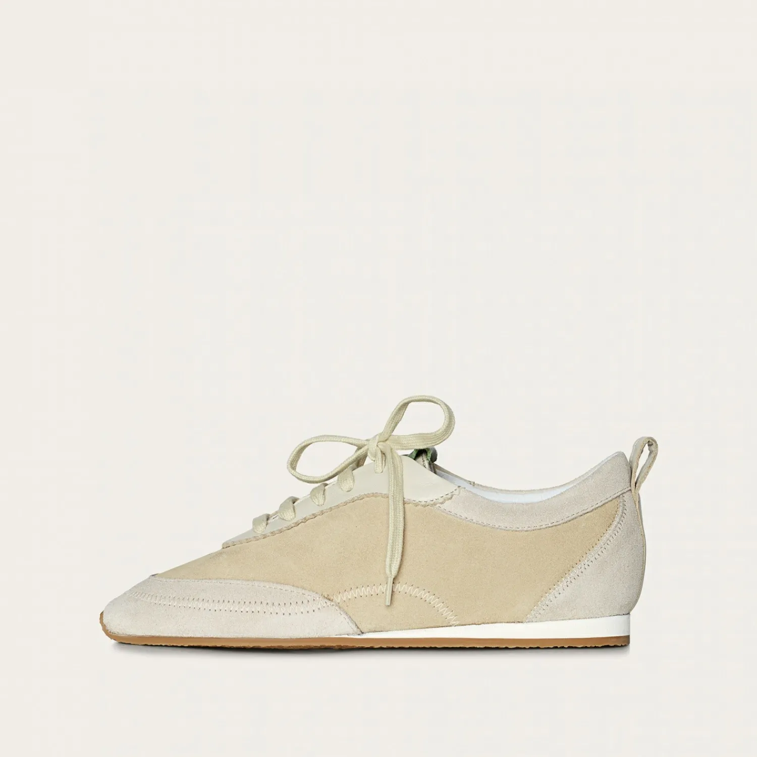 Balagan Ritza Sneakersy, Jasny Welur
